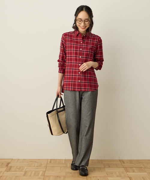 DECOY SINCE 1981（デコイシンスイチキュウハチイチ）の「バックギャザーチェックシャツ【オーガニックコットンブレンド・大きいサイズあり】（シャツ/ブラウス・レディース・ベージュ/ネイビー/レッド・13号/9号/11号/15号/17号）」の19枚目の写真