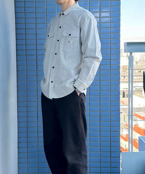 Dickies（ディッキーズ）の「Dickies ヒッコリーストライプ ワークシャツ フラップポケット仕様（シャツ/ブラウス・メンズ・ホワイト系/ブルーグレー・S/XXL/XL/L/M）」の10枚目の写真