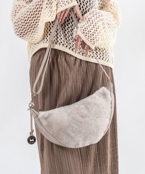 marco masi（マルコマージ）の「【MARCO MASI/マルコマージ】ショルダーバッグ ムーンバッグ（ショルダーバッグ・レディース・ブラック系その他/ブラック/アイボリー/ベージュ・FREE）」の4枚目の写真