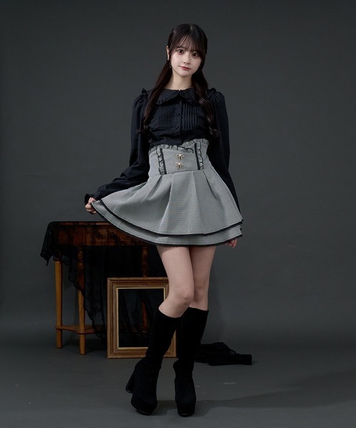Pal elfy(パルエルフィー)の「コルセットフリルブラウス(シャツ/ブラウス・レディース・オフホワイト/ブラック・フリー)」の21枚目の写真