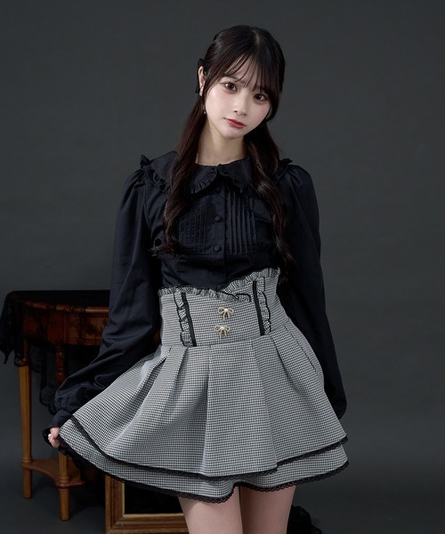 Pal elfy(パルエルフィー)の「コルセットフリルブラウス(シャツ/ブラウス・レディース・オフホワイト/ブラック・フリー)」の18枚目の写真