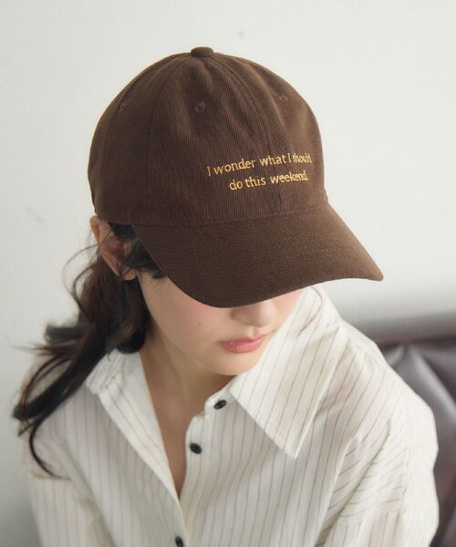 casita(RETRO GIRL)(カシータ)の「コーデュロイキャップ(キャップ・レディース・オフホワイト/ブルー/ブラウン・ONE SIZE)」の2枚目の写真