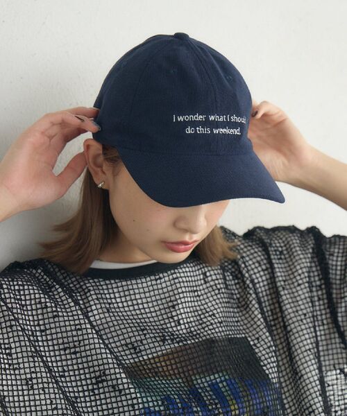 casita(RETRO GIRL)(カシータ)の「コーデュロイキャップ(キャップ・レディース・オフホワイト/ブルー/ブラウン・ONE SIZE)」の3枚目の写真