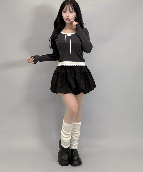FOLLOWIN(フォロウィン)の「レースリボン付きレイヤード風ニットトップス(ニット/セーター・レディース・グレー/チャコールグレー・FREE)」の5枚目の写真