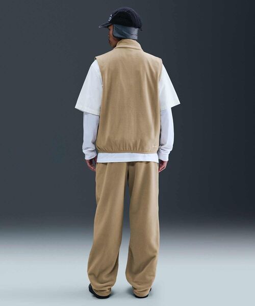 NIKE（ナイキ）の「ナイキ スポーツウェア クラブ メンズ ウィンタライズド ベスト / Nike Sportswear Club Men's Winterized Vest HV1447-297 Parachute Beige（ベスト・メンズ・ベージュ・S/L/2XL/M/XL）」の12枚目の写真