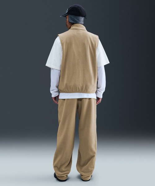 NIKE（ナイキ）の「ナイキ スポーツウェア クラブ メンズ ウィンタライズド ベスト / Nike Sportswear Club Men's Winterized Vest HV1447-297 Parachute Beige（ベスト・メンズ・ベージュ・S/L/2XL/M/XL）」の5枚目の写真