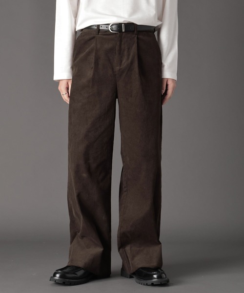 LURAKU（ルラク）の「【LURAKU】Corduroy One-tuck Straight Pants / コーデュロイワンタックストレートパンツ（スラックス・メンズ・ブラック/ブラウン・MEDIUM/LARGE/SMALL）」の14枚目の写真