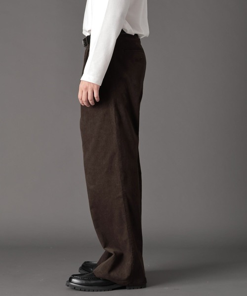 LURAKU（ルラク）の「【LURAKU】Corduroy One-tuck Straight Pants / コーデュロイワンタックストレートパンツ（スラックス・メンズ・ブラック/ブラウン・MEDIUM/LARGE/SMALL）」の17枚目の写真