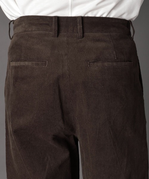 LURAKU（ルラク）の「【LURAKU】Corduroy One-tuck Straight Pants / コーデュロイワンタックストレートパンツ（スラックス・メンズ・ブラック/ブラウン・MEDIUM/LARGE/SMALL）」の22枚目の写真