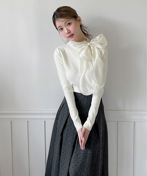 by muni:r（バイ ムニール）の「【着用動画あり・2色展開】ハートドットプリーツロングスカート（スカート・レディース・グレー/チャコールグレー・FREE）」の9枚目の写真
