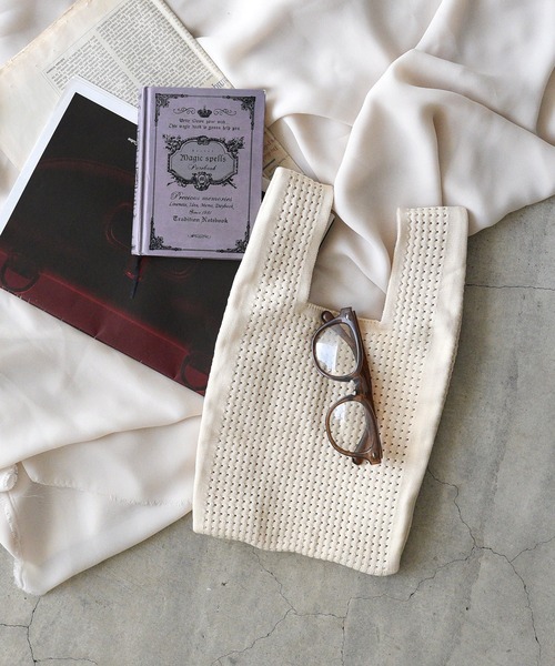 styiro（スタイロ）の「無地ニットバッグ（ハンドバッグ・レディース・グリーン/アイボリー/ブラック・FREE）」の17枚目の写真