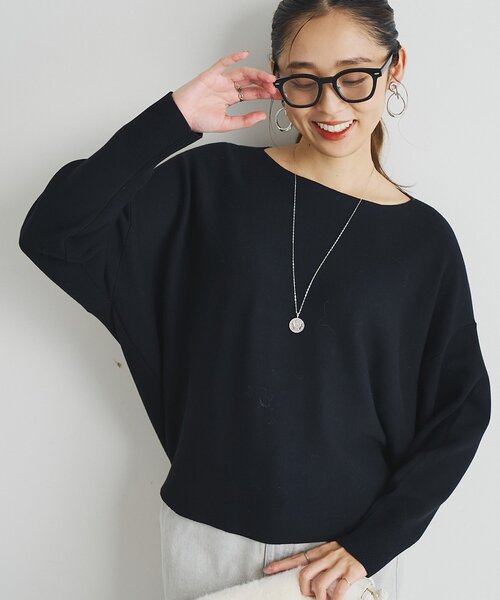 un dix cors（アンディコール）の「《着回し力抜群》14ハイゲージ肩裾ラウンドプルオーバー（ニット/セーター・レディース・ブラック/アイボリー/レッド・FREE）」の3枚目の写真