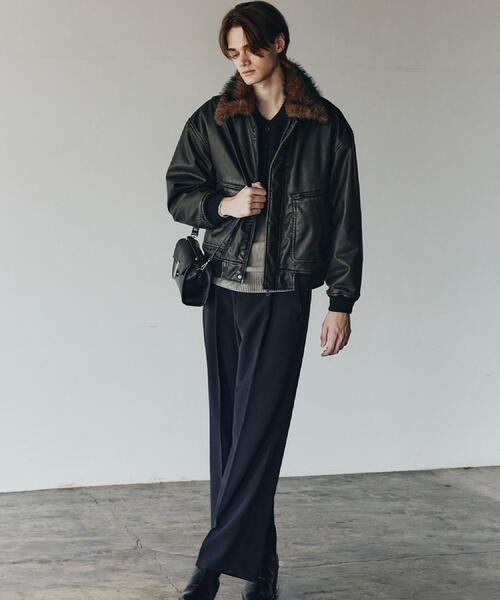 tk.TAKEO KIKUCHI(ティーケータケオキクチ)の「ヴィンテージライク衿フェイクファーブルゾン(ブルゾン・メンズ・ブラック/ダークブラウン系/ブラック系・01/02/03)」の21枚目の写真