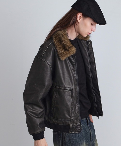 tk.TAKEO KIKUCHI(ティーケータケオキクチ)の「ヴィンテージライク衿フェイクファーブルゾン(ブルゾン・メンズ・ブラック/ダークブラウン系/ブラック系・01/02/03)」の3枚目の写真