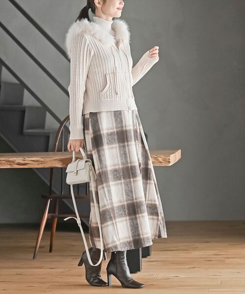 バーバリーブラックレーベル ケーブルニット パーカー ファー グレー M