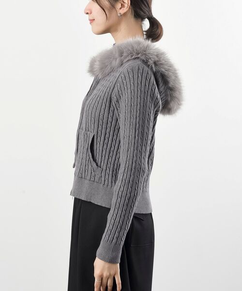 フェイクファー付きケーブルニットパーカー（パーカー）｜rps（アール