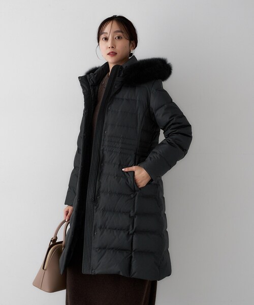 【23区】黒ダウンコート　取り外しフード付き(46号) ￼美品 フード取り外し可能】楽映えリッチロング丈ダウン / ANY L