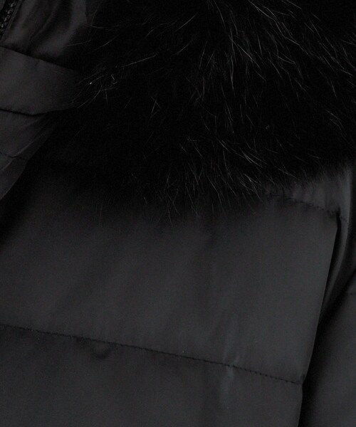 UNTITLED（アンタイトル）の「【はっ水機能/フード取り外し可/防寒】ロングダウンコート（ダウンジャケット/コート・レディース・ライトグレー/ネイビー/ブラック/ライトベージュ・00/01/02/03/04/42/44/46/48/50）」の21枚目の写真