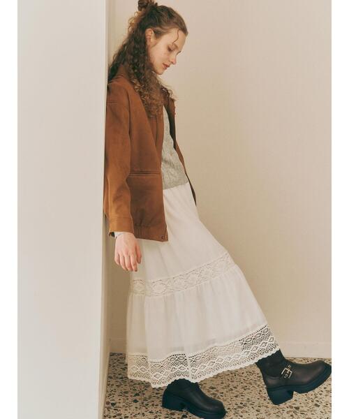 Te chichi TERRASSE（テチチテラス）の「レーステープギャザースカート《2025autumn catalog item》（スカート・レディース・ブラウン/ブラック/オフホワイト・F）」の2枚目の写真