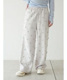 emmi | フラワーエンブロイダリーウエストゴムパンツ(その他パンツ)