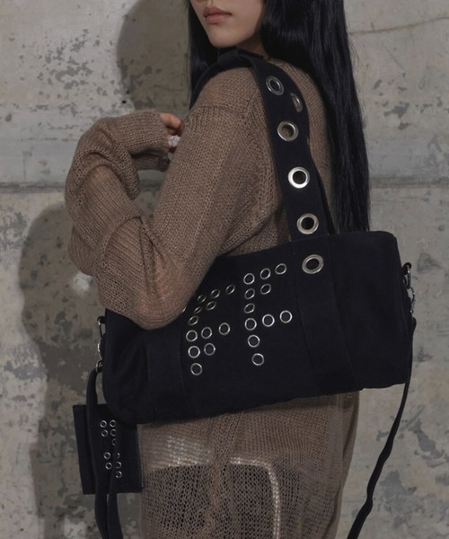 FANCY CLUB（ファンシークラブ）の「【日本未発売/WEB限定】FANCY CLUB(ファンシークラブ)/大容量 2WAY アイレット ダッフルバッグ ショルダー トートバッグ//FFFF EYELET DUFFLE BAG（ショルダーバッグ・レディース・グリーン系カモフラージュ/ブラック・FREE）」の4枚目の写真