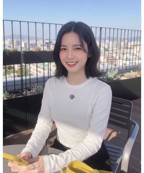 muahmuah（ムーアムーア）の「ステッチラインクロップTシャツ [3色]（Tシャツ/カットソー・レディース・ブラック/オートミール/ホワイト・FREE）」の13枚目の写真