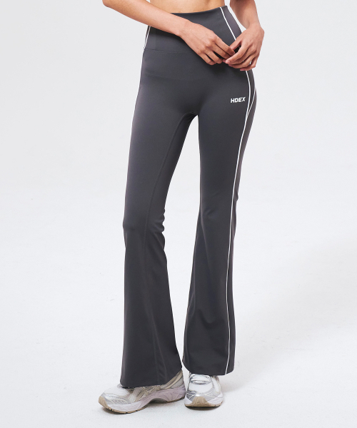 ウィメンズサポートパイピングブーツカットレギンス（チャコール）