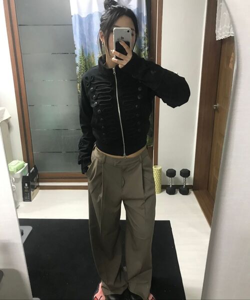 MUSINSA STANDARD WOMAN（ムシンサスタンダードウーマン）の「ウィメンズ ローウエスト ディープタック エクストラワイド ヒドゥンバンディング スラックス [ダスティベージュ]（スラックス・レディース・その他・34/32/30/31/24/25/26/27/28/29）」の2枚目の写真