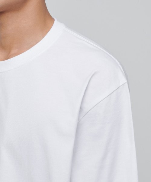 MUSINSA STANDARD（ムシンサスタンダード）の「ヘビーウェイトリラックスクルーネックTシャツ[ホワイト]（Tシャツ/カットソー・メンズ・その他・SMALL/MEDIUM/LARGE/X-LARGE/XX-LARGE/XXX-LARGE）」の6枚目の写真