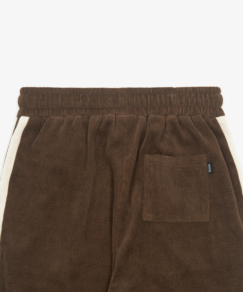 TOFFEE(トフィー)の「GL ダブルサイドライントラックバーティカルパンツ (ブラウン)(スウェットパンツ・メンズ・その他・SMALL/MEDIUM/LARGE/X-LARGE)」の7枚目の写真