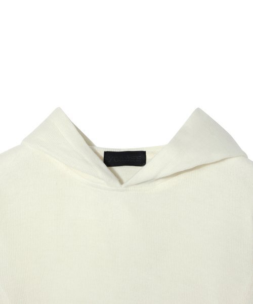 YOUHEE（ユヒ）の「HOOD LONG SLEEVE IVORY（ニット/セーター・レディース・その他・FREE）」の4枚目の写真