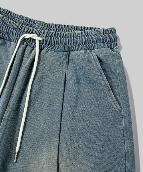 Verdnt（バーダント）の「ワンデニムテリースウェットバミューダショーツ[ミディアムブルー]（その他パンツ・レディース・ブルー・SMALL/MEDIUM/LARGE）」の5枚目の写真
