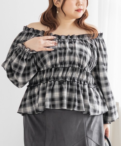 CLETTE(クレット)の「CLETTEオリジナル2WAYチェック柄フリルブラウス(シャツ/ブラウス・レディース・ブラウン/グレー/ブラック・LL/3L/4L)」の1枚目の写真