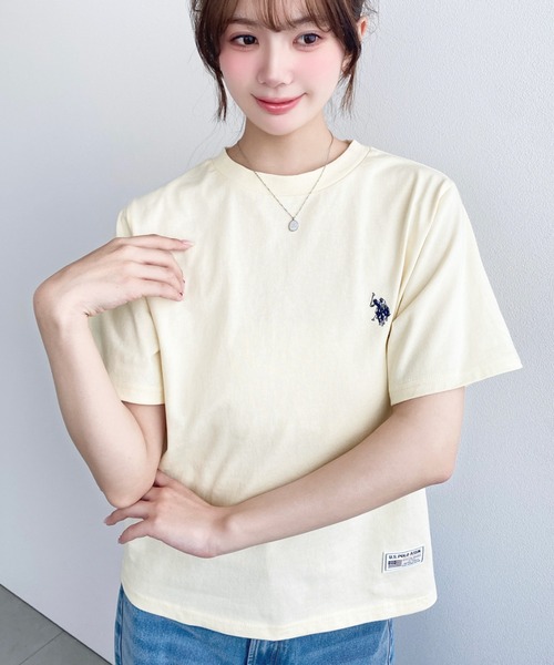 U.S. POLO ASSN.(ユーエスポロアッスン)の「moment+別注【U.S.POLO ASSN.】ワンポイント刺繍半袖Tシャツ(Tシャツ/カットソー・レディース・オフホワイト/ブラック/ピンク/オートミール/ネイビー/イエロー・M/L)」の20枚目の写真