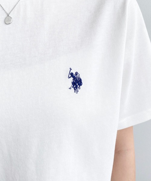 U.S. POLO ASSN.(ユーエスポロアッスン)の「moment+別注【U.S.POLO ASSN.】ワンポイント刺繍半袖Tシャツ(Tシャツ/カットソー・レディース・オフホワイト/ブラック/ピンク/オートミール/ネイビー/イエロー・M/L)」の22枚目の写真