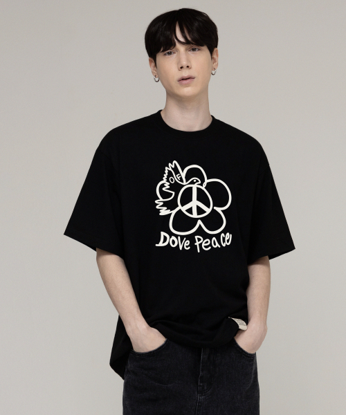 GRAVER（グレーバー）の「[ユニセックス]ダブピースフラワー半袖Tシャツ_ブラック（Tシャツ/カットソー・レディース・ブラック・SMALL/MEDIUM/LARGE）」の3枚目の写真