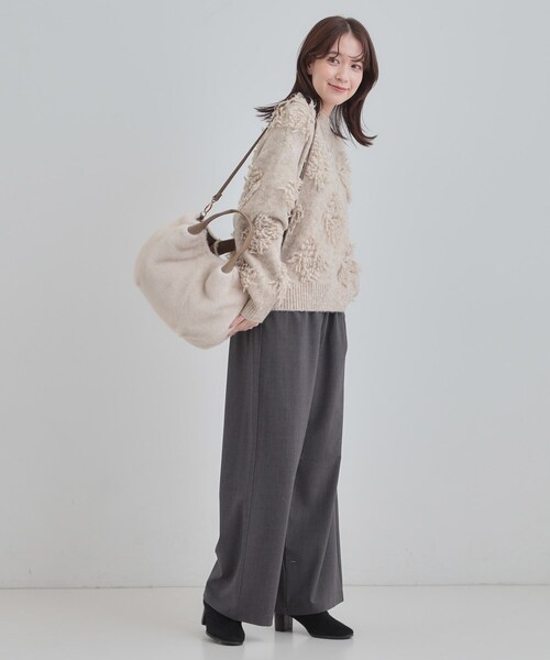 SHOO・LA・RUE（シューラルー）の「ファー2層2WAYトートバッグ（トートバッグ・レディース・グレー/ベージュ/ダークブラウン系・00）」の9枚目の写真