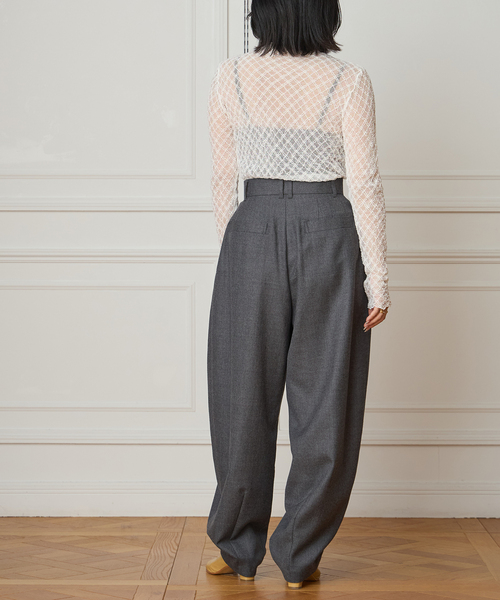 IENA LA BOUCLE(イエナラブークル)の「IENA LA BOUCLE ダイヤチュールカットソー(Tシャツ/カットソー・レディース・グレー/ホワイト・FREE)」の18枚目の写真