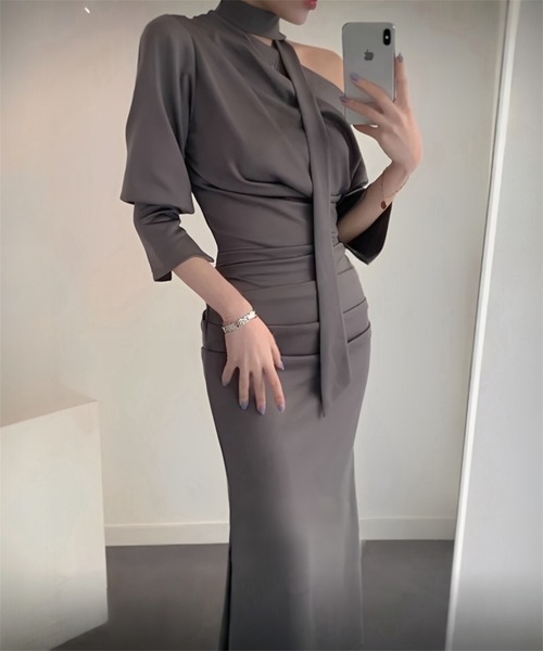 セール】スカーフドレープワンピース（ワンピース）｜THEODORIC.dy