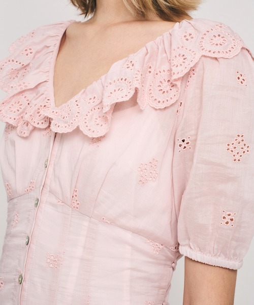 DEICY（デイシー）の「コットンボイルフラワーワンピース（ワンピース・レディース・ライトブルー/オフホワイト/レッド/ピンク・0/1）」の5枚目の写真