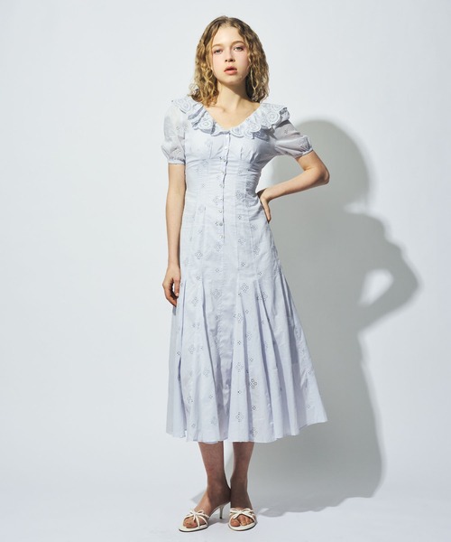 DEICY（デイシー）の「コットンボイルフラワーワンピース（ワンピース・レディース・ライトブルー/オフホワイト/レッド/ピンク・0/1）」の16枚目の写真