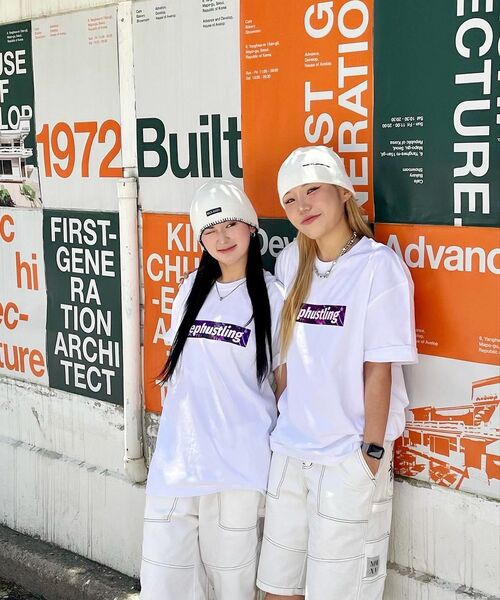 KEEPHUSTLING(キープハッスリング)の「トロピカルボックスロゴ半袖Tシャツ(ホワイト)(Tシャツ/カットソー・レディース・ホワイト・MEDIUM/LARGE)」の10枚目の写真