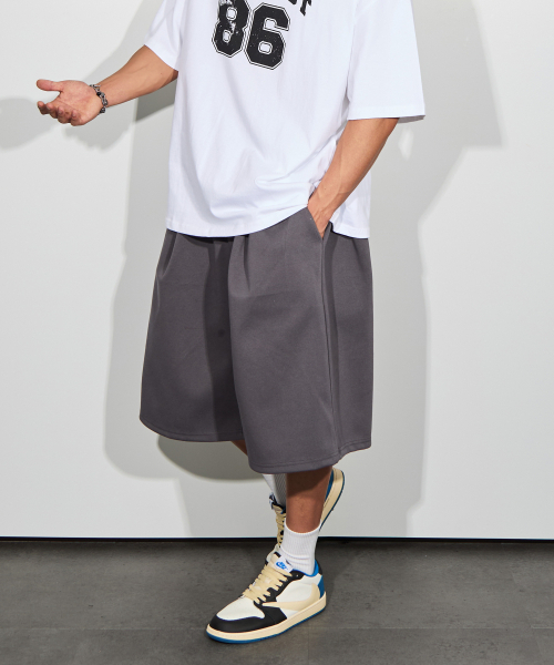 4タックバルーンフィットバミューダ8部パンツ_チャコール