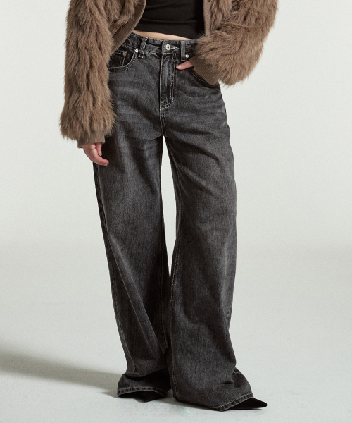 FEIHEI（フェイヘイ）の「Stack wide denim pants (Grey)（デニムパンツ・レディース・その他・SMALL/MEDIUM/LARGE）」の2枚目の写真