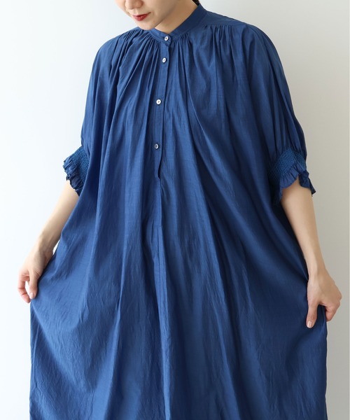 yuni(ユニ )の「100/1Cotton/Cupra gather sleeves ワンピース(ワンピース・レディース・ブラック/グレー/ブルー・FREE)」の3枚目の写真