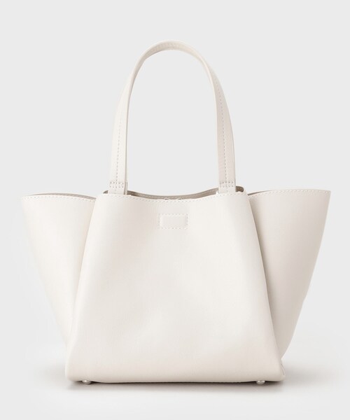 INDIVI（インディヴィ）の「【ミドルサイズ／合皮】キャリアタックバッグ（ハンドバッグ・レディース・ブラック/ベージュ系その他7・00）」の8枚目の写真