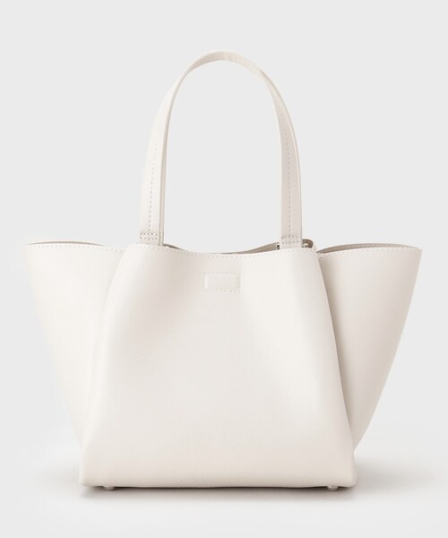 INDIVI（インディヴィ）の「【ミドルサイズ／合皮】キャリアタックバッグ（ハンドバッグ・レディース・ブラック/ベージュ系その他7・00）」の10枚目の写真