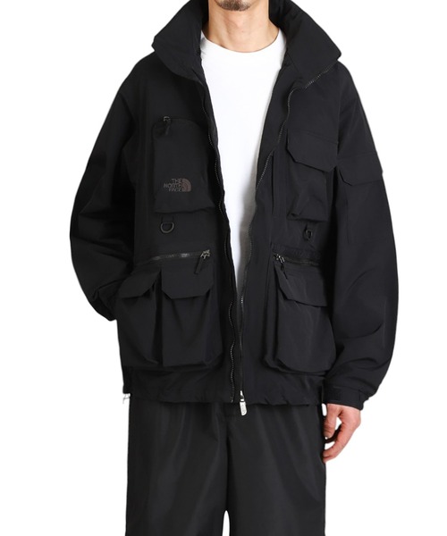 THE NORTH FACE（ザノースフェイス）の「THE NORTH FACE / ザ・ノース・フェイス：Field Utility Jacket：NP22533[WAX]（ナイロンジャケット・メンズ・グリーン系その他/ブラック・M/XL/S/L）」の16枚目の写真