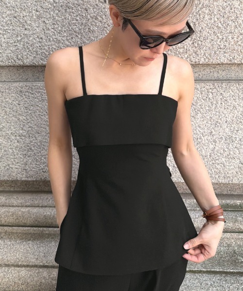JENNE(ジェンヌ)の「ビスチェ風トップス(防シワ機能性生地)(Tシャツ/カットソー・レディース・グレー/ブラック・SMALL/MEDIUM/LARGE)」の2枚目の写真