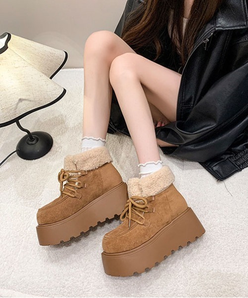 WEGO（ウィゴー）の「WEGO/厚底ムートンボアショートブーツ（その他シューズ・レディース・ダークブラウン/キャメル・LARGE/MEDIUM）」の15枚目の写真